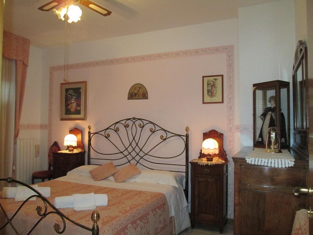 B&B Le Begonie Ascoli Piceno Habitación foto
